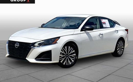 2024 Nissan Altima SV