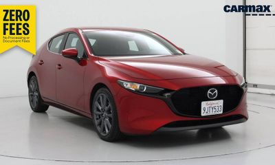 2024 Mazda MAZDA3 Preferred Package