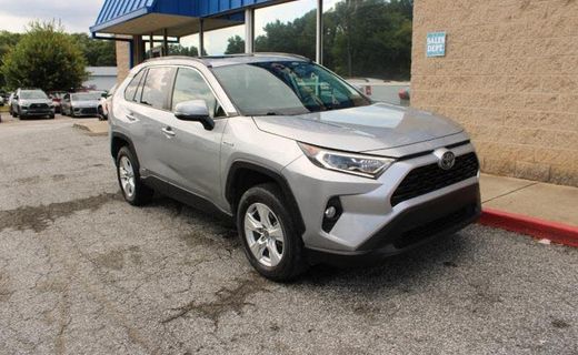 2021 Toyota RAV4 XLE HV