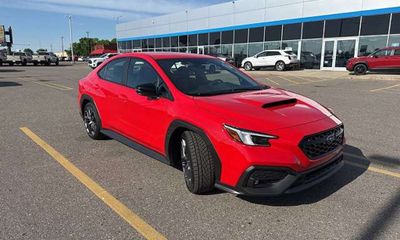 2025 Subaru WRX tS