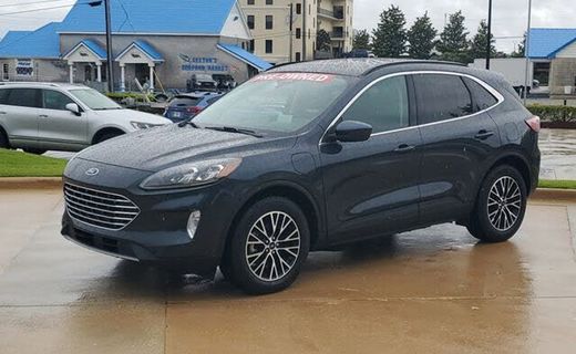 2022 Ford Escape Titanium