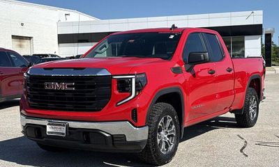 2026 GMC Sierra Pro