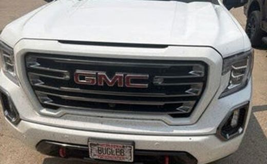 2020 GMC Sierra AT4