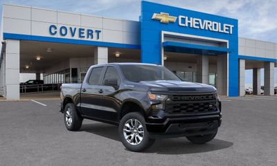 2026 Chevrolet Silverado Custom