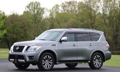 2017 Nissan Armada SV