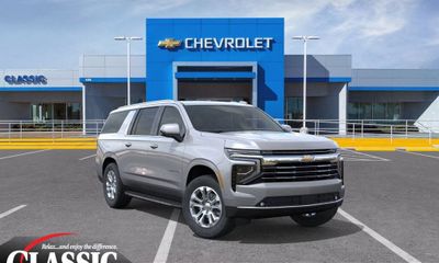 2026 Chevrolet Suburban LT