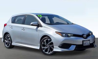 2017 Toyota Corolla IM Base