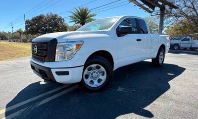 2022 Nissan Titan S