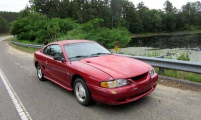 1994 Ford Mustang Base