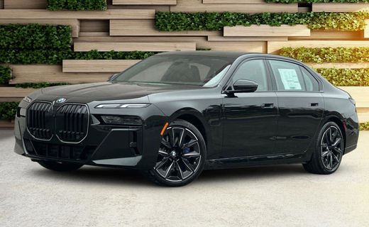 2025 BMW 750E xDrive