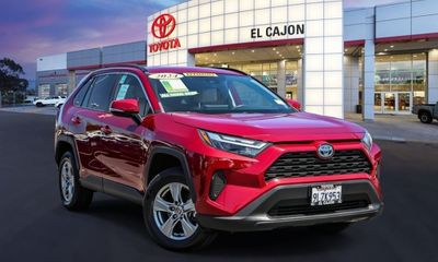 2024 Toyota RAV4 XLE