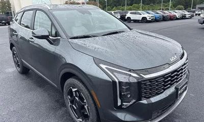 2026 Kia Sportage EX