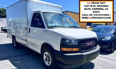 2022 GMC Savana 3500