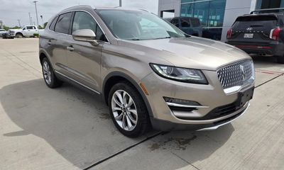 2019 Lincoln MKC Select