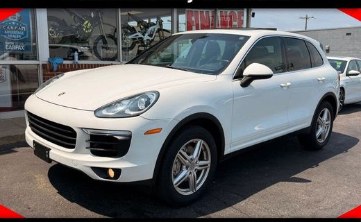 2016 Porsche Cayenne S