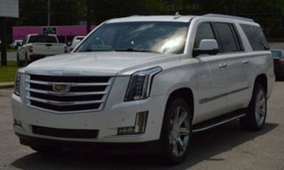 2017 Cadillac Escalade ESV Luxury