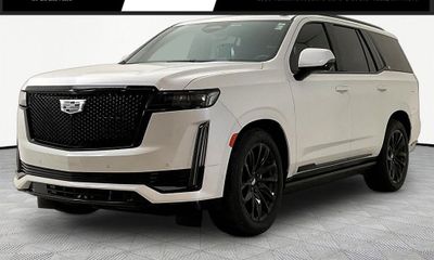 2023 Cadillac Escalade Sport Platinum
