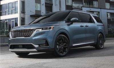 2024 Kia Carnival EX