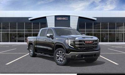 2026 GMC Sierra SLT