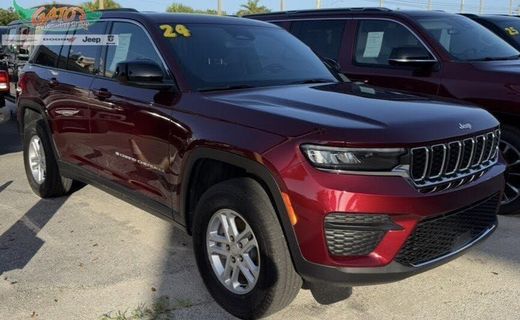 2024 Jeep Grand Cherokee Laredo
