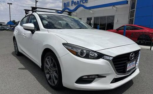 2018 Mazda MAZDA3 Touring