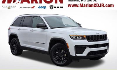 2026 Jeep Grand Cherokee Base Laredo