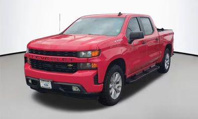 2020 Chevrolet Silverado Custom
