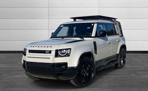 2026 Land Rover Defender 110 SE