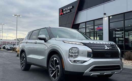 2025 Mitsubishi Outlander