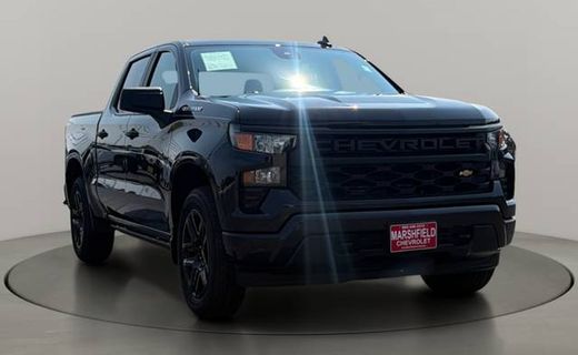 2023 Chevrolet Silverado Custom