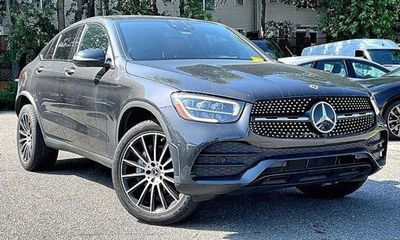 2022 Mercedes-Benz GLC-Class GLC300