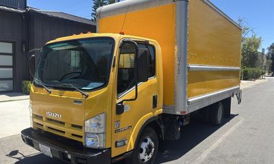 2013 Isuzu Npr npr-HD HD