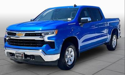 2025 Chevrolet Silverado LT