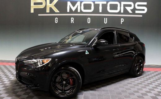 2022 Alfa Romeo Stelvio Quadrifoglio