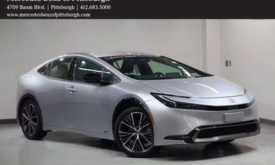 2024 Toyota Prius XLE