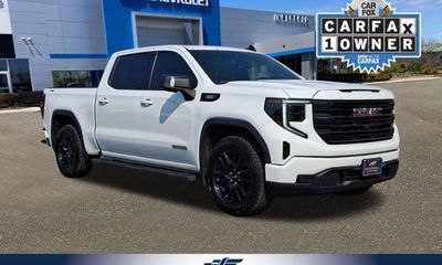 2022 GMC Sierra Elevation