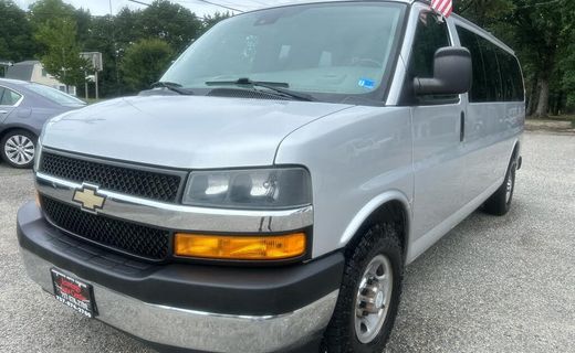 2019 Chevrolet Express LT