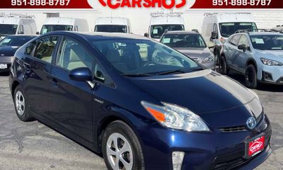 2015 Toyota Prius Three