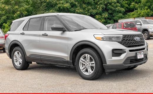 2022 Ford Explorer Base