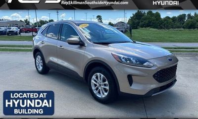 2021 Ford Escape SE
