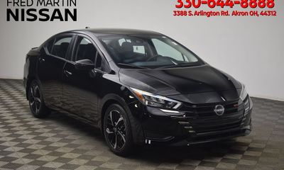 2025 Nissan Versa SR