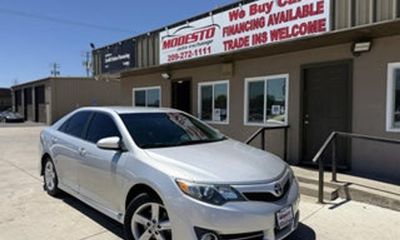 2014 Toyota Camry SE