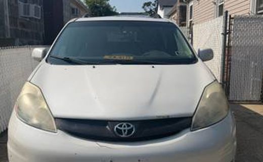2008 Toyota Sienna XLE