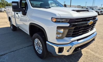 2025 Chevrolet Silverado HD Work Truck