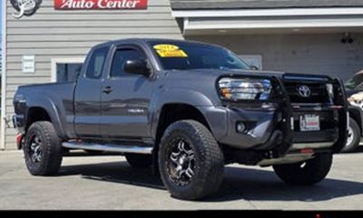 2014 Toyota Tacoma Delux Grade
