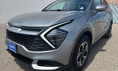 2024 Kia Sportage LX