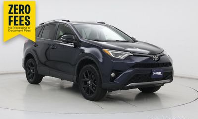 2017 Toyota RAV4 SE