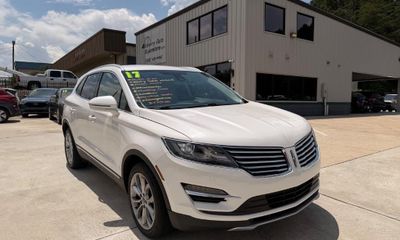 2017 Lincoln MKC Select