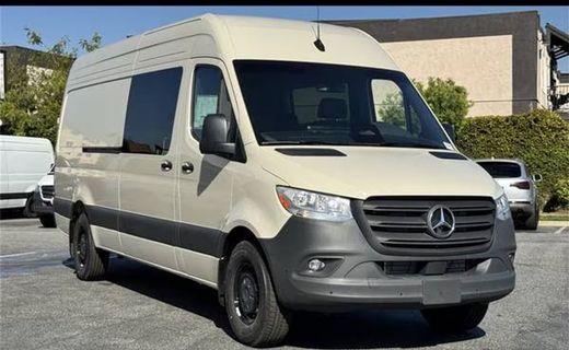 2025 Mercedes-Benz Sprinter 907