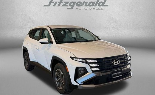2026 Hyundai Tucson Blue SE